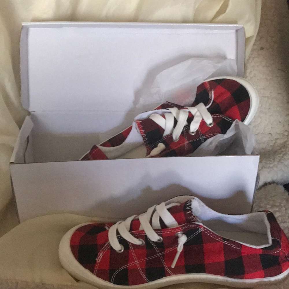Canvas Shoes